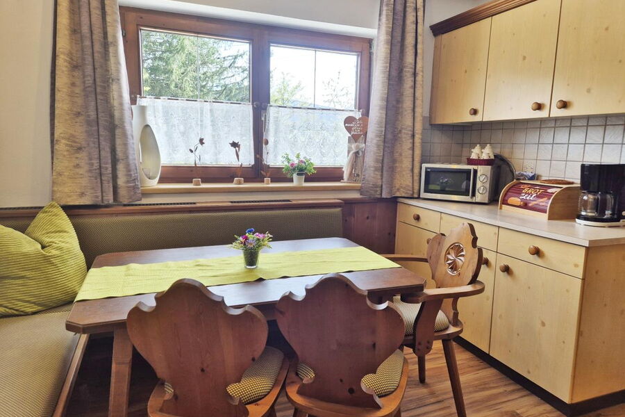 Alpenrehblick am Karwendelgebirge