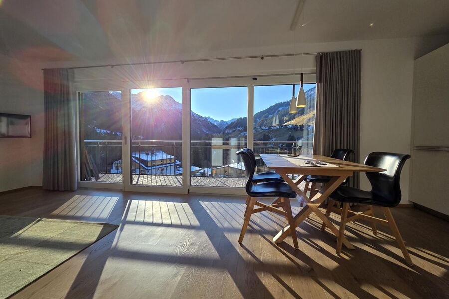 Sonnenbalkon-Luxuslodge "Bärenkopf"